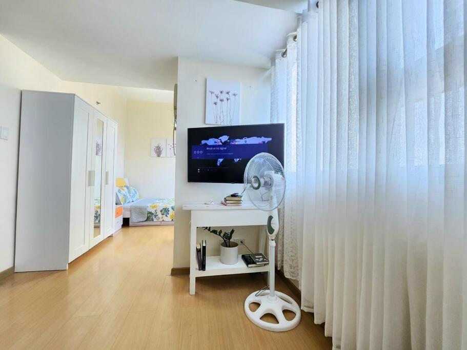 Bgc Fresh & Cozy Studio Near Burgos Circle With Fast Internet Connection Manila Exterior foto