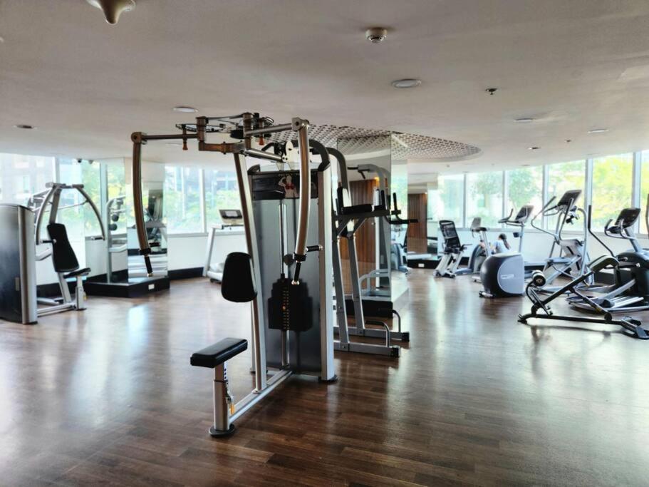Bgc Fresh & Cozy Studio Near Burgos Circle With Fast Internet Connection Manila Exterior foto